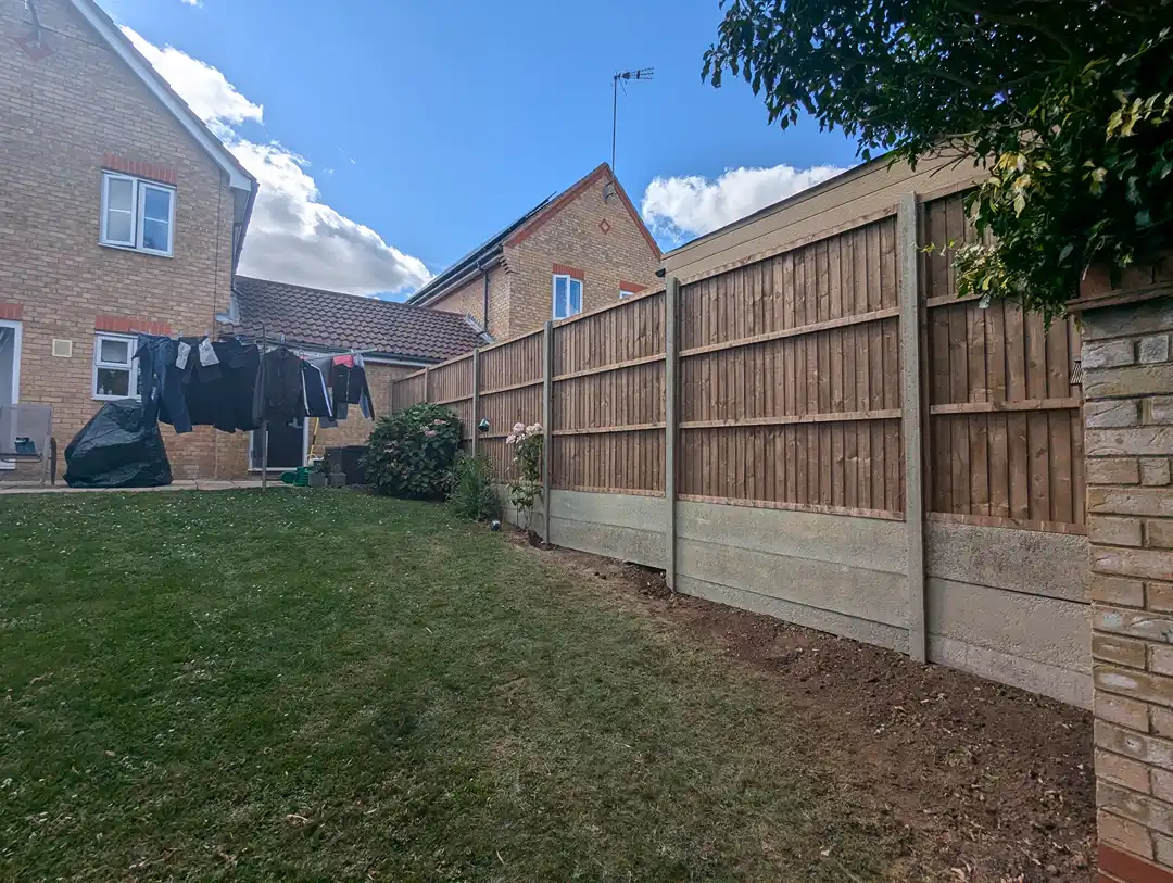 brown fencing fitted