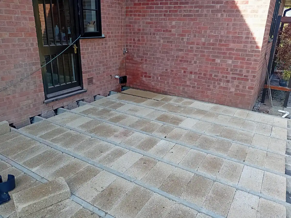 blocks fitted into beams