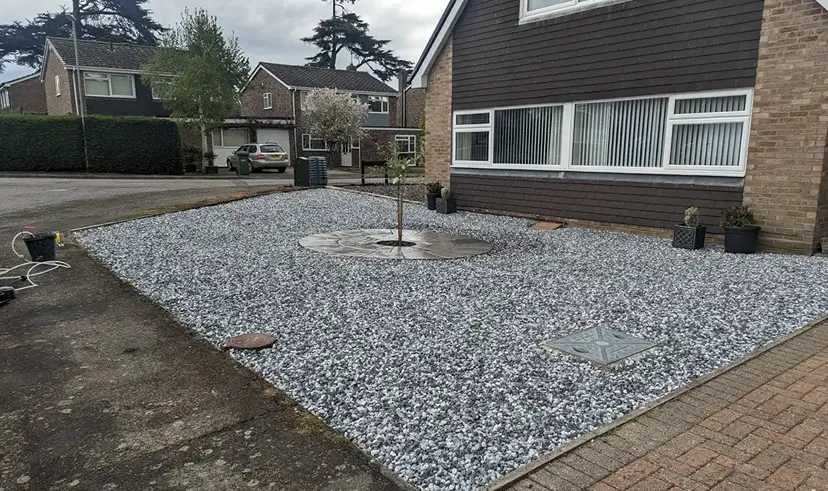decorative gravel around sandstone rotunda
